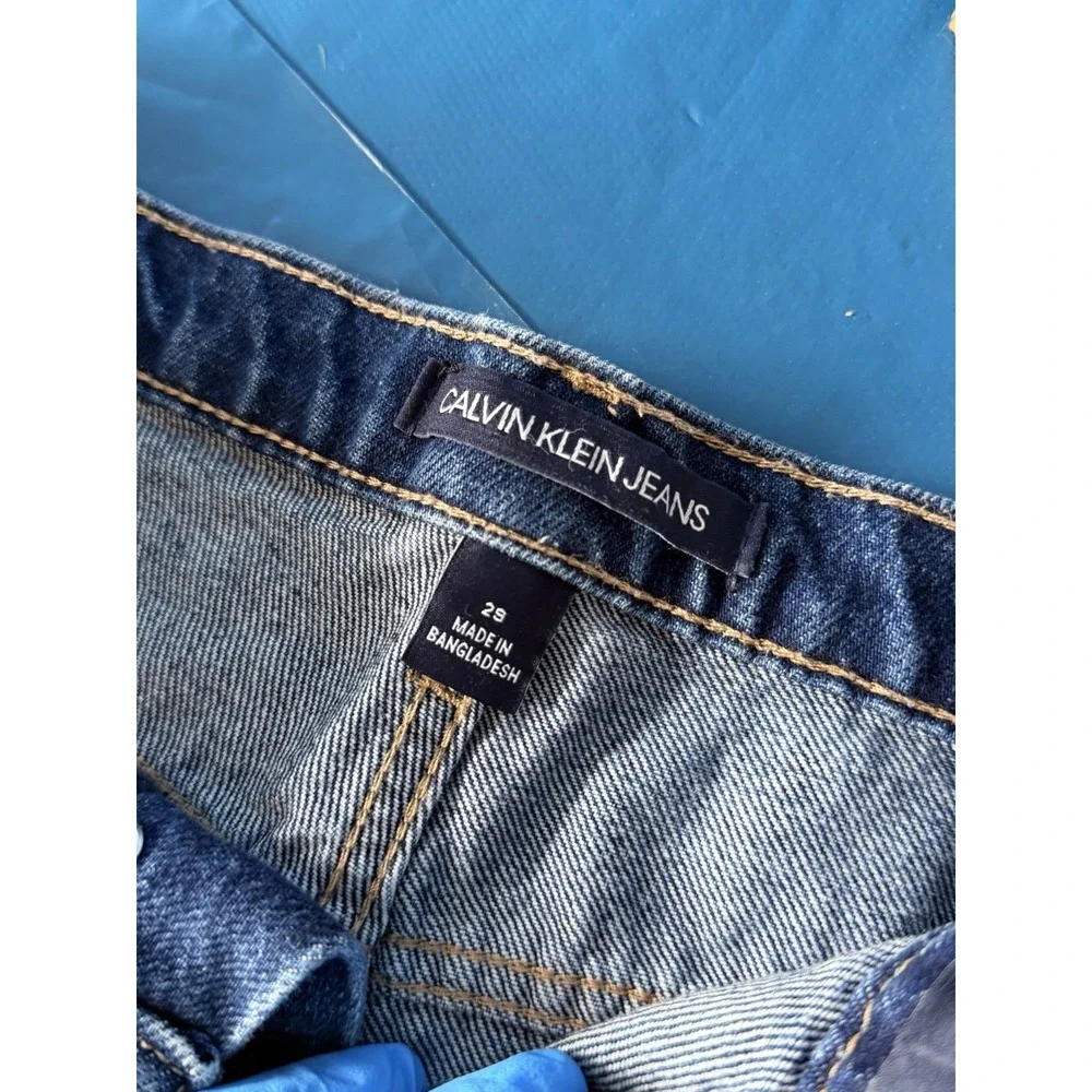 Calvin Klein Jeans Women's Denim Distressed Cutoff Shorts Size 29 Blue